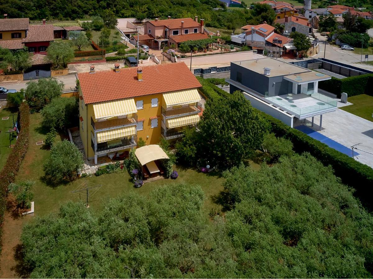 Residence Matilda Върсар Екстериор снимка